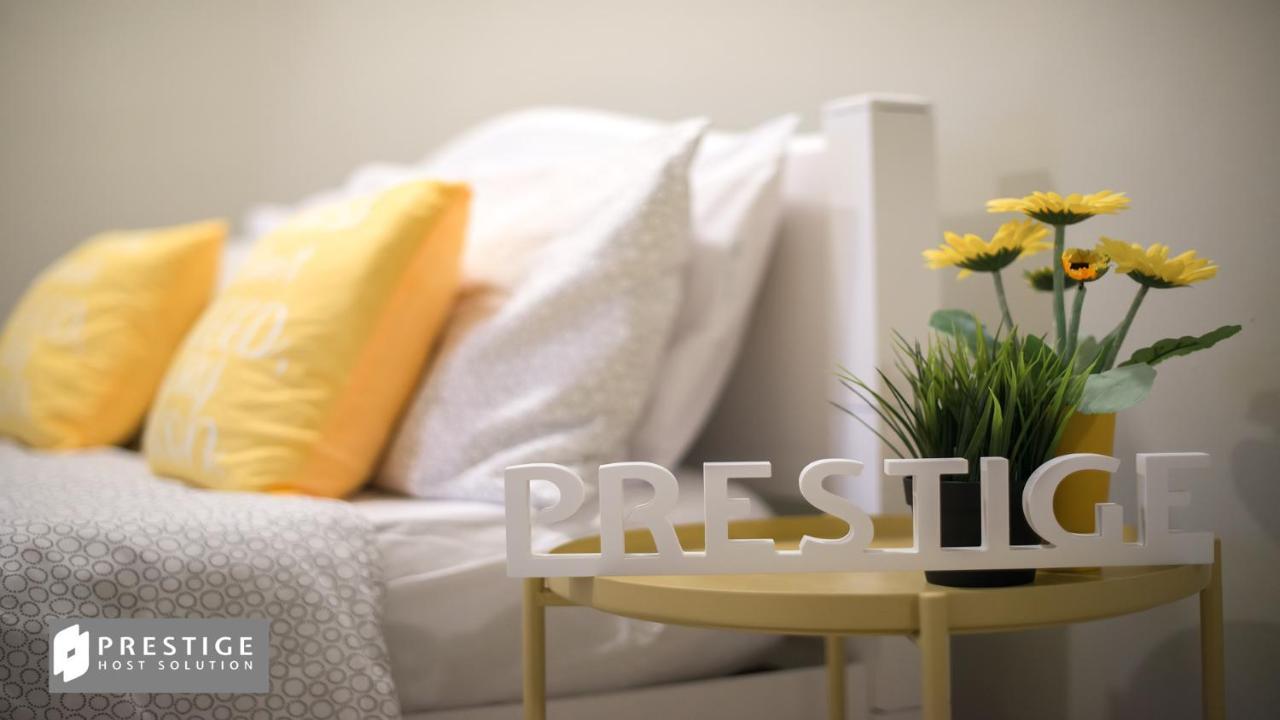 Prestige Pelangi Riverside'S Home Кота-Бару Экстерьер фото